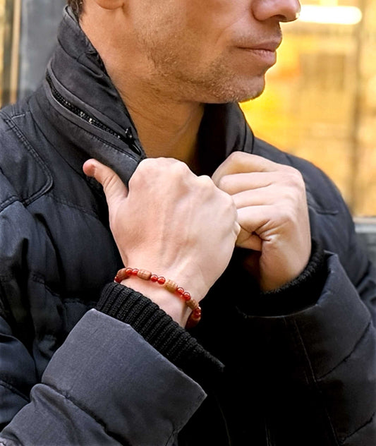 Sandalwood Prayer Bead Bracelet Hand-Engraved Heart Sutra with Agate Accent - Kyoto Kanbe Juzu